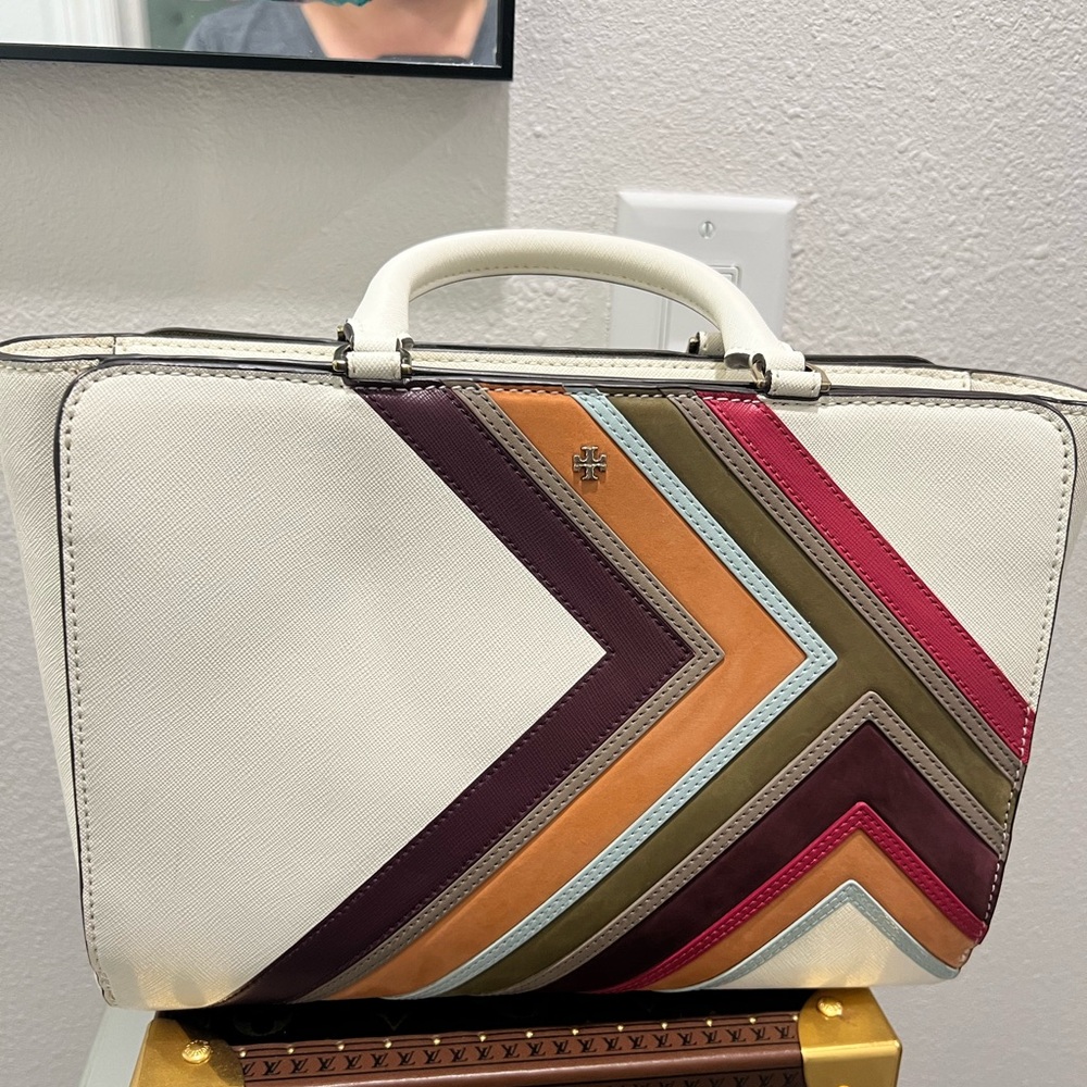 ♦️TORY BURCH RETRO HANDBAG ♦️